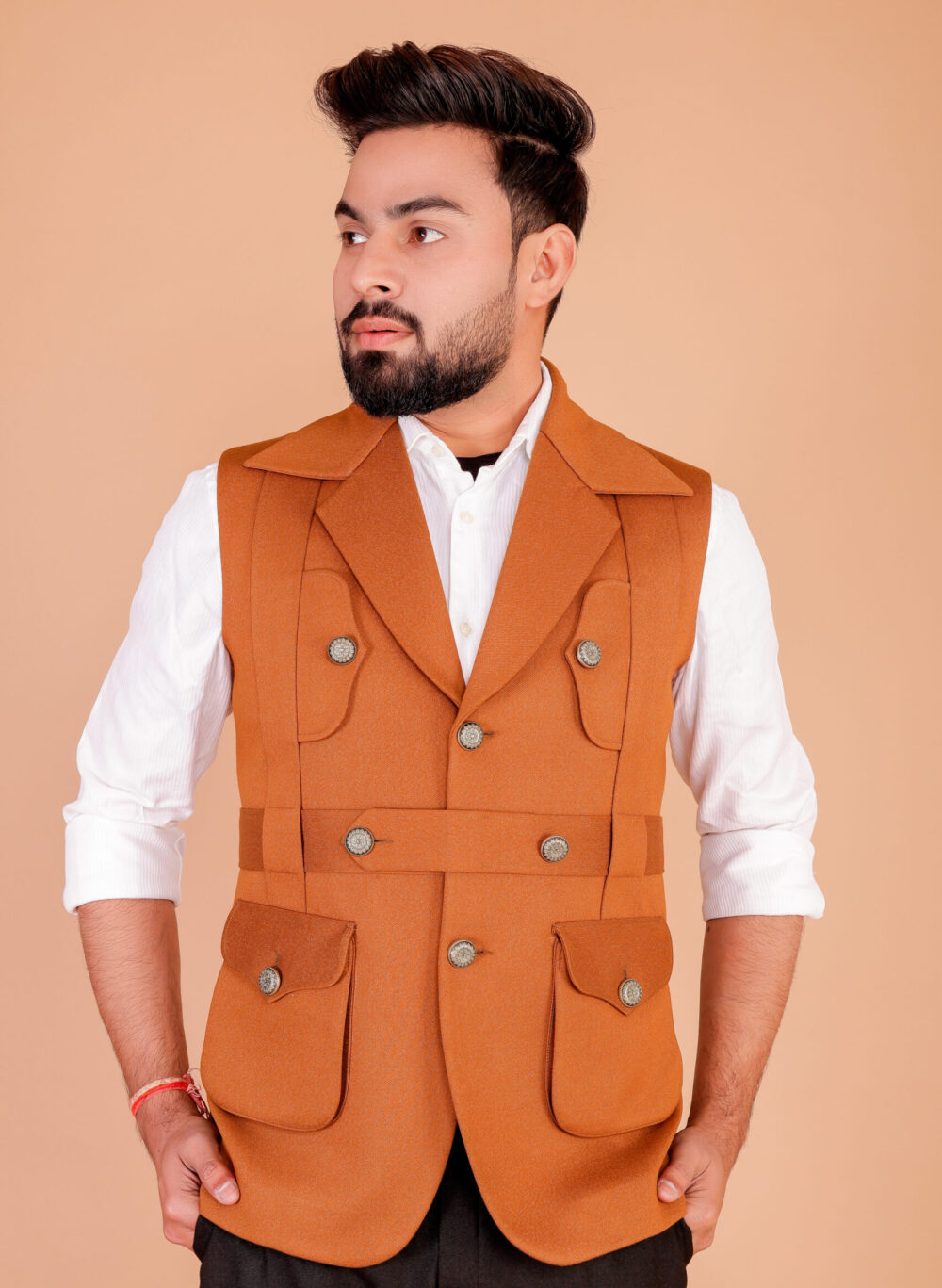 Functional & Fashionable: Designer Multi-Pocket Jacket